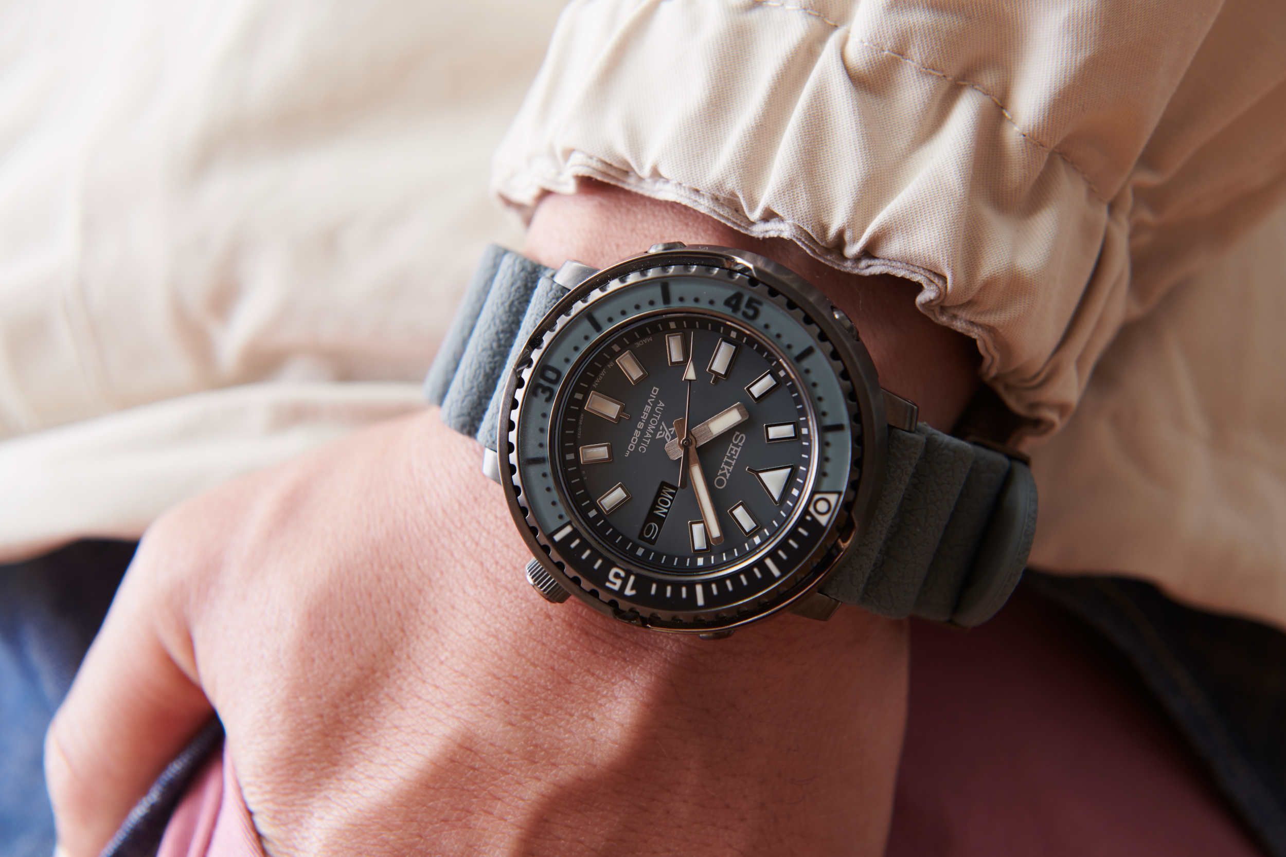 demon slayer anime episode 1