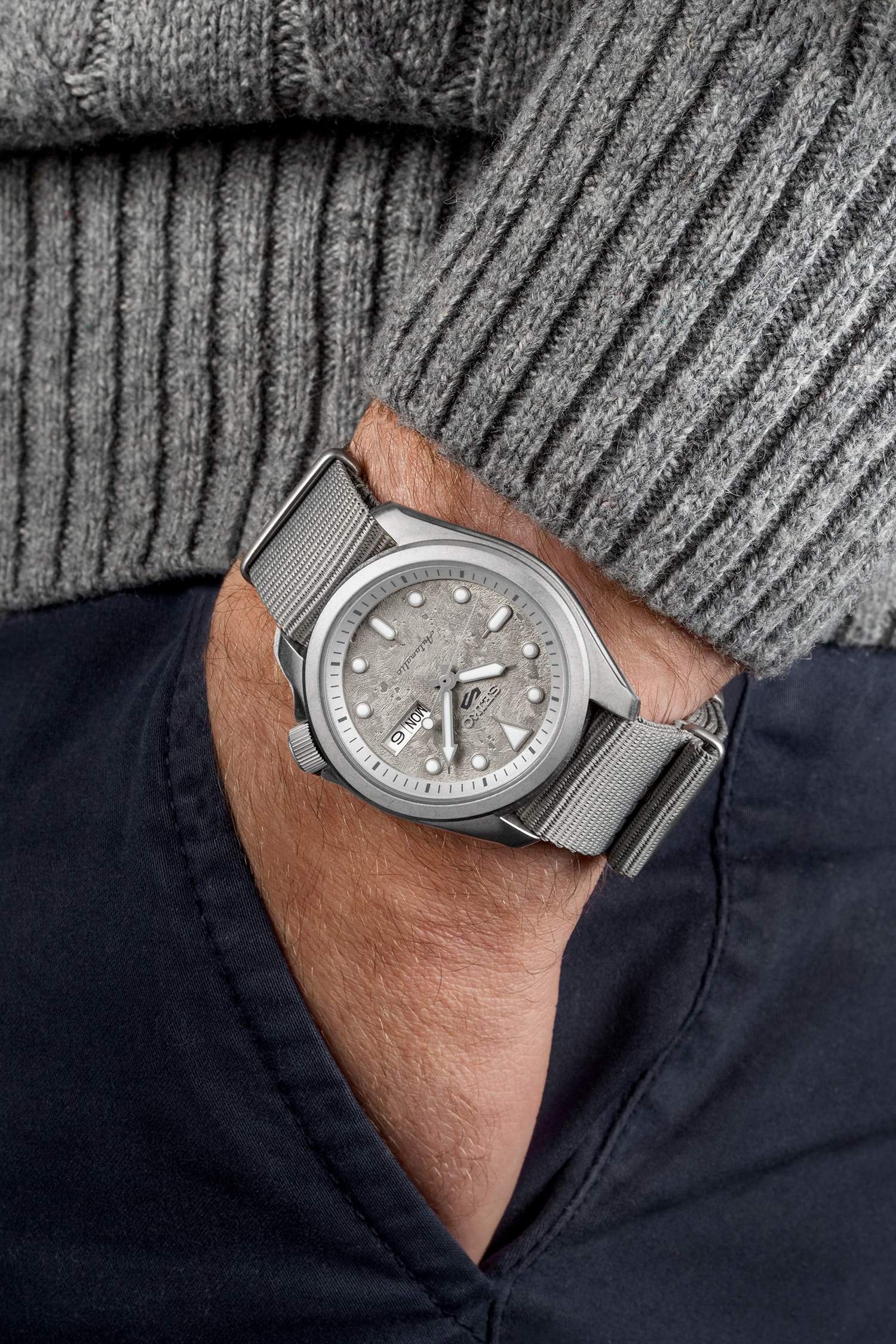 Seiko 5 Sports 'Cement' | Seiko Boutique | The Official UK Online Store